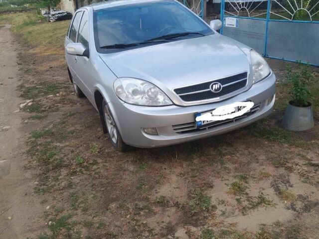 Серый Лифан 520, объемом двигателя 1.3 л и пробегом 245 тыс. км за 2000 $, фото 1 на Automoto.ua