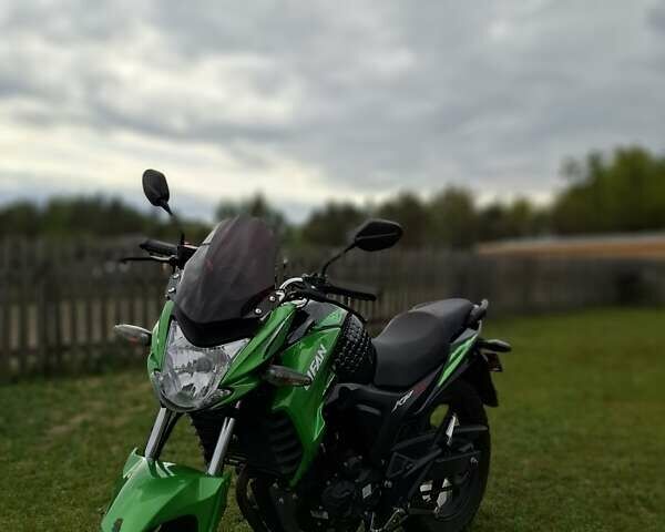 Зеленый Лифан KP 200, объемом двигателя 0.2 л и пробегом 10 тыс. км за 1250 $, фото 1 на Automoto.ua