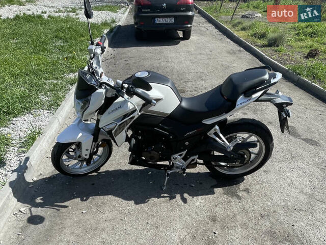Белый Лифан KP 250, объемом двигателя 0.25 л и пробегом 22 тыс. км за 1500 $, фото 1 на Automoto.ua