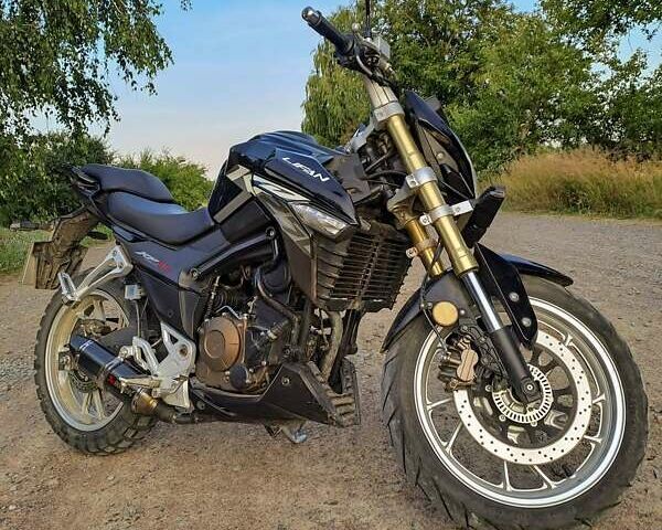Чорний Ліфан KP 250, об'ємом двигуна 0 л та пробігом 13 тис. км за 2000 $, фото 1 на Automoto.ua