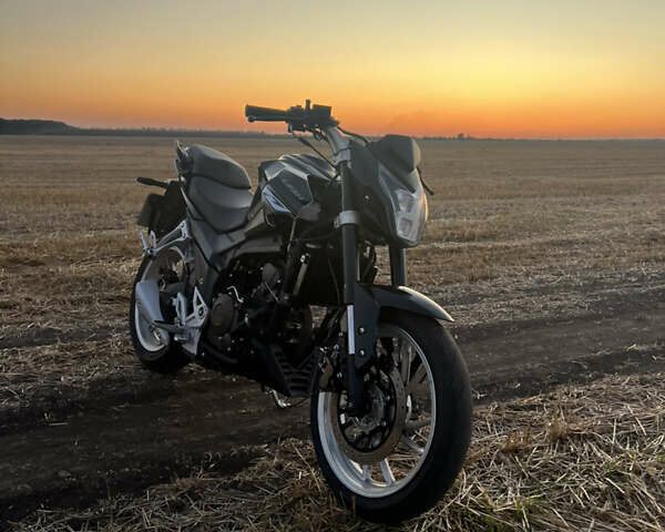 Черный Лифан KP 250, объемом двигателя 0.25 л и пробегом 10 тыс. км за 1100 $, фото 1 на Automoto.ua