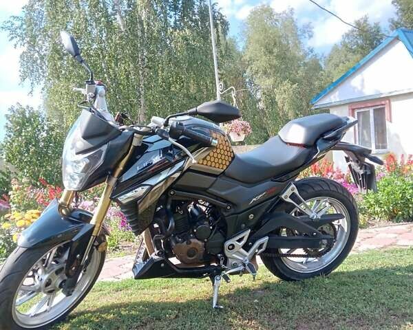 Лифан KP 250, объемом двигателя 0.25 л и пробегом 30 тыс. км за 67000 $, фото 1 на Automoto.ua