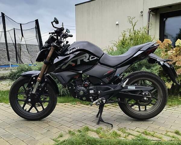 Черный Лифан KPS 200, объемом двигателя 0.2 л и пробегом 2 тыс. км за 1900 $, фото 1 на Automoto.ua
