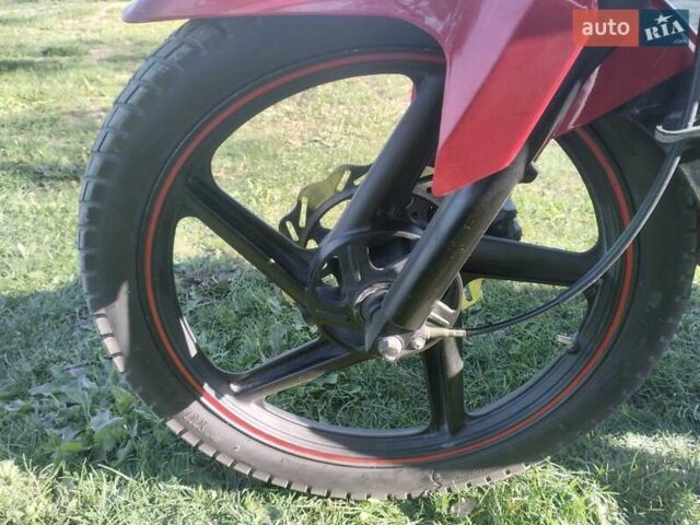 Червоний Ліфан LF150-2E, об'ємом двигуна 0.15 л та пробігом 4 тис. км за 893 $, фото 1 на Automoto.ua