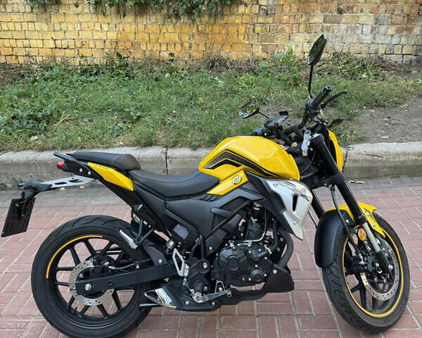Жовтий Ліфан SR 200, об'ємом двигуна 0.2 л та пробігом 2 тис. км за 1500 $, фото 1 на Automoto.ua