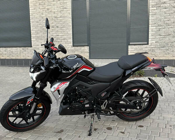 Чорний Ліфан SR 220, об'ємом двигуна 0.2 л та пробігом 2 тис. км за 1750 $, фото 1 на Automoto.ua