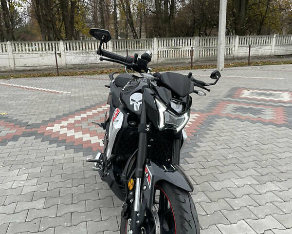 Черный Лифан SR 220, объемом двигателя 0.2 л и пробегом 999 тыс. км за 1800 $, фото 1 на Automoto.ua