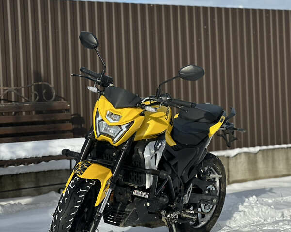 Желтый Лифан SR 220, объемом двигателя 1.98 л и пробегом 4 тыс. км за 1750 $, фото 1 на Automoto.ua