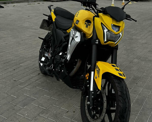 Желтый Лифан SR 220, объемом двигателя 0.2 л и пробегом 7 тыс. км за 1600 $, фото 1 на Automoto.ua