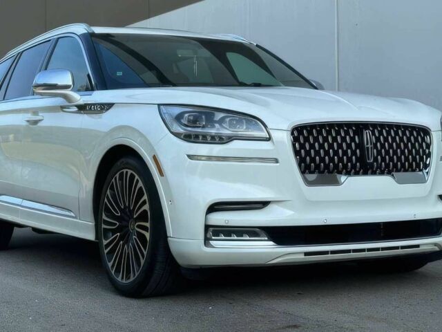 Белый Линкольн Авиатор, объемом двигателя 3 л и пробегом 98 тыс. км за 16500 $, фото 1 на Automoto.ua