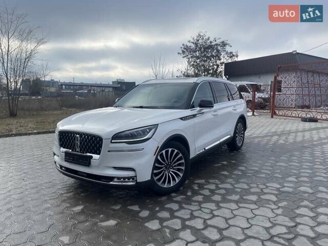 Белый Линкольн Авиатор, объемом двигателя 3 л и пробегом 9 тыс. км за 64500 $, фото 1 на Automoto.ua