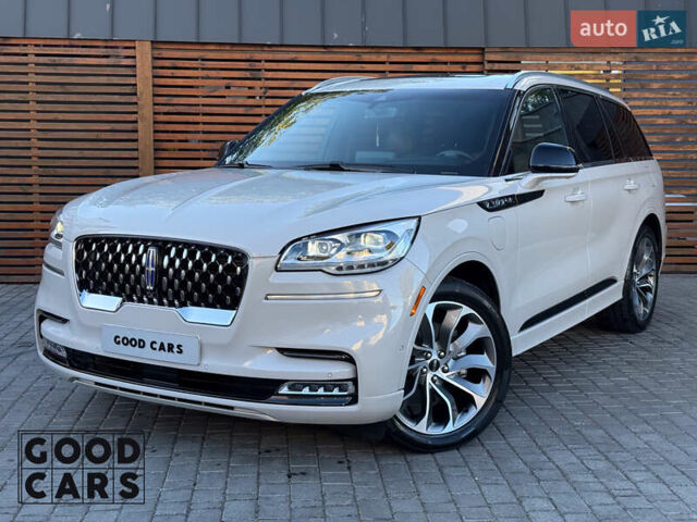 Бежевий Лінкольн Авіатор, об'ємом двигуна 0 л та пробігом 83 тис. км за 63500 $, фото 1 на Automoto.ua