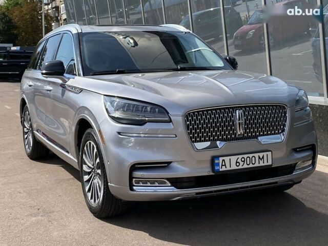 Серый Линкольн Авиатор, объемом двигателя 3 л и пробегом 53 тыс. км за 39500 $, фото 1 на Automoto.ua
