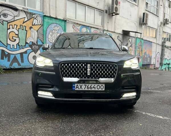 Сірий Лінкольн Авіатор, об'ємом двигуна 2.96 л та пробігом 125 тис. км за 55000 $, фото 1 на Automoto.ua