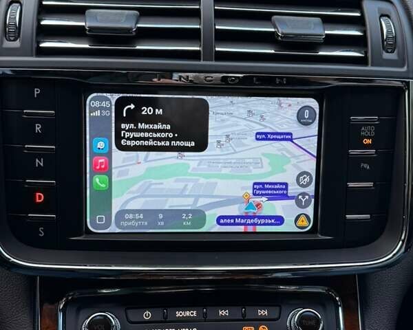 Чорний Лінкольн Континенталь, об'ємом двигуна 3.73 л та пробігом 84 тис. км за 18000 $, фото 1 на Automoto.ua