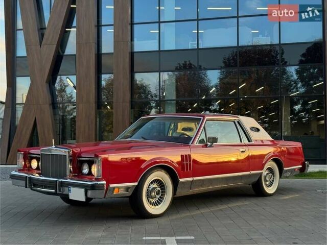 Червоний Лінкольн Континенталь, об'ємом двигуна 5.7 л та пробігом 129 тис. км за 97000 $, фото 1 на Automoto.ua