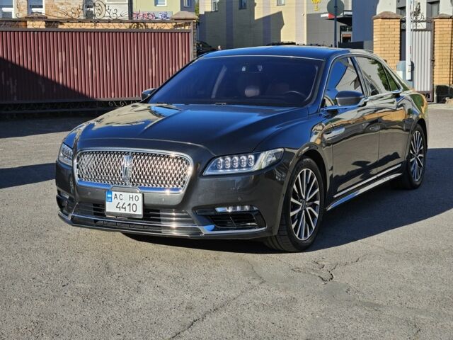 Серый Линкольн Континенталь, объемом двигателя 2.7 л и пробегом 86 тыс. км за 18900 $, фото 1 на Automoto.ua