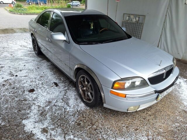 Серый Линкольн ЛС, объемом двигателя 0 л и пробегом 235 тыс. км за 3500 $, фото 1 на Automoto.ua