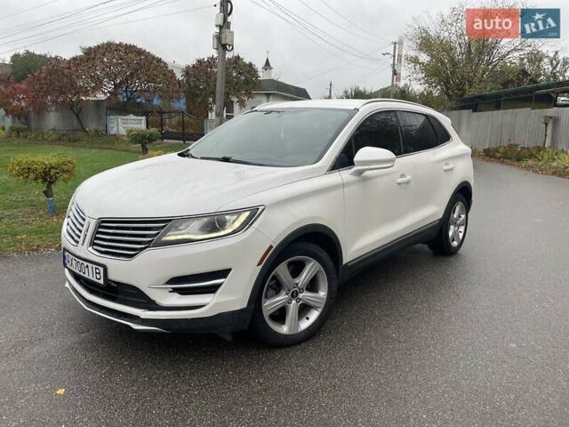 Білий Лінкольн МКС, об'ємом двигуна 2 л та пробігом 1 тис. км за 16000 $, фото 1 на Automoto.ua