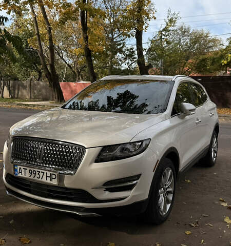 Білий Лінкольн МКС, об'ємом двигуна 2 л та пробігом 82 тис. км за 21700 $, фото 1 на Automoto.ua