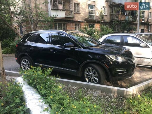 Чорний Лінкольн МКС, об'ємом двигуна 2 л та пробігом 75 тис. км за 18099 $, фото 1 на Automoto.ua