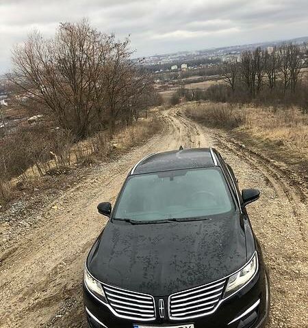 Чорний Лінкольн МКС, об'ємом двигуна 2 л та пробігом 12 тис. км за 34500 $, фото 1 на Automoto.ua