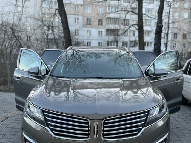 Коричневий Лінкольн МКС, об'ємом двигуна 2 л та пробігом 115 тис. км за 15500 $, фото 1 на Automoto.ua