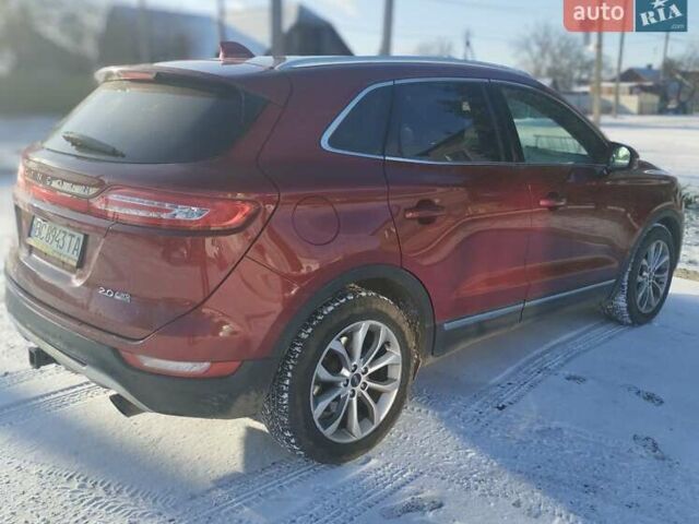 Красный Линкольн МКС, объемом двигателя 2 л и пробегом 218 тыс. км за 14950 $, фото 1 на Automoto.ua