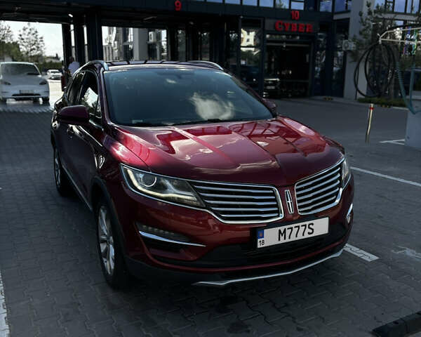 Червоний Лінкольн МКС, об'ємом двигуна 2 л та пробігом 230 тис. км за 10000 $, фото 1 на Automoto.ua