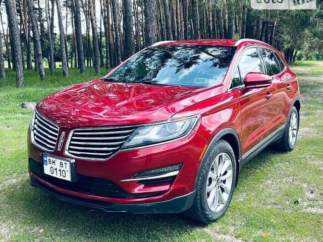 Красный Линкольн МКС, объемом двигателя 2 л и пробегом 23 тыс. км за 20000 $, фото 1 на Automoto.ua