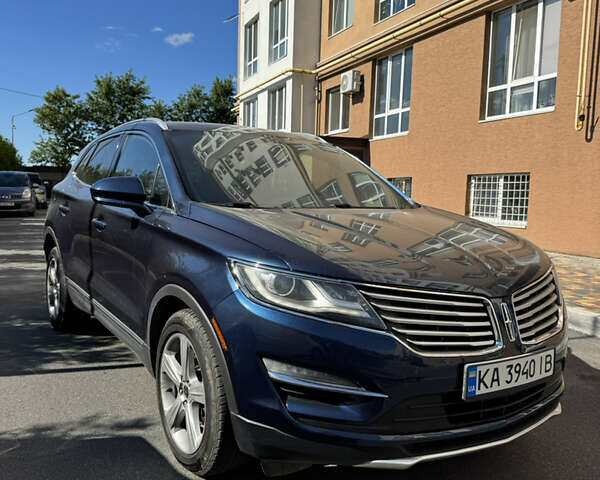 Синий Линкольн МКС, объемом двигателя 2 л и пробегом 90 тыс. км за 13600 $, фото 1 на Automoto.ua