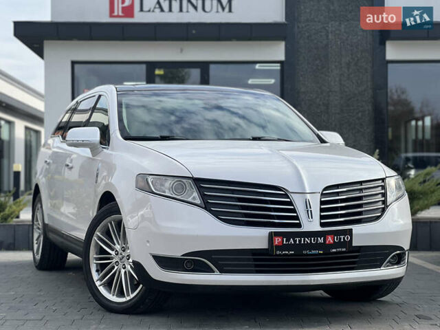Белый Линкольн МКТ, объемом двигателя 3.5 л и пробегом 85 тыс. км за 15500 $, фото 1 на Automoto.ua