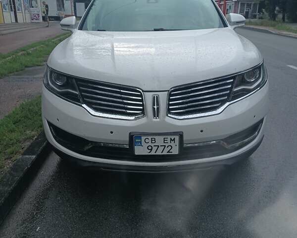 Білий Лінкольн MKX, об'ємом двигуна 3.73 л та пробігом 205 тис. км за 19800 $, фото 1 на Automoto.ua