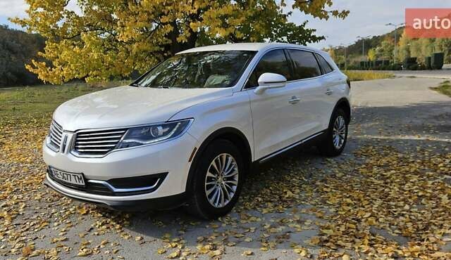 Лінкольн MKX 2018 у Дніпро (Дніпропетровську) на Automoto.ua Білий Лінкольн MKX, об'ємом двигуна 3.7 л та пробігом 170 тис. км за 16600 $, фото 1 на Automoto.ua
