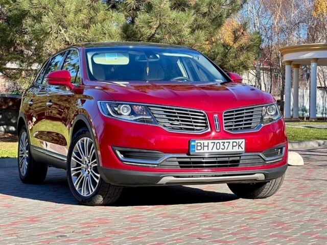 Красный Линкольн МКХ, объемом двигателя 3.7 л и пробегом 67 тыс. км за 24000 $, фото 1 на Automoto.ua