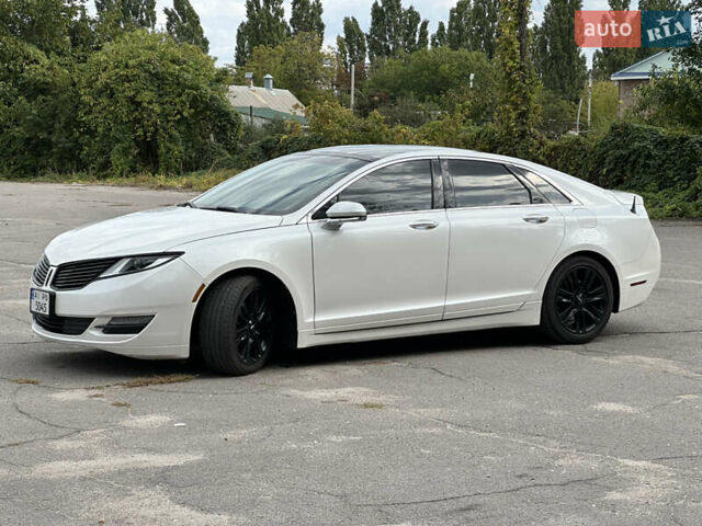 Линкольн МКЗ 2012 в Кременчуге на Automoto.ua Белый Линкольн МКЗ, объемом двигателя 2 л и пробегом 159 тыс. км за 12000 $, фото 1 на Automoto.ua