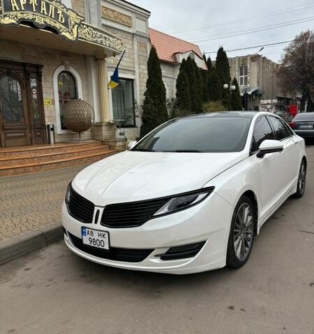 Білий Лінкольн MKZ, об'ємом двигуна 2 л та пробігом 210 тис. км за 13800 $, фото 1 на Automoto.ua