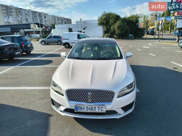 Білий Лінкольн MKZ, об'ємом двигуна 2 л та пробігом 55 тис. км за 12700 $, фото 1 на Automoto.ua