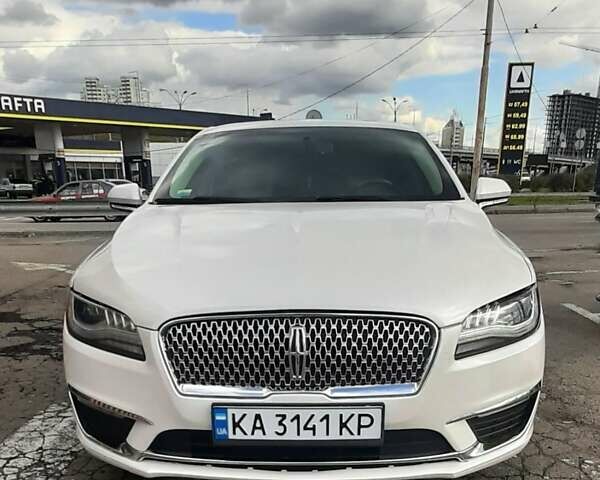 Лінкольн MKZ 2016 у Києві на Automoto.ua Білий Лінкольн MKZ, об'ємом двигуна 2 л та пробігом 112 тис. км за 13500 $, фото 1 на Automoto.ua