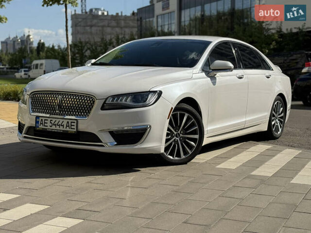 Білий Лінкольн MKZ, об'ємом двигуна 2 л та пробігом 134 тис. км за 18300 $, фото 1 на Automoto.ua