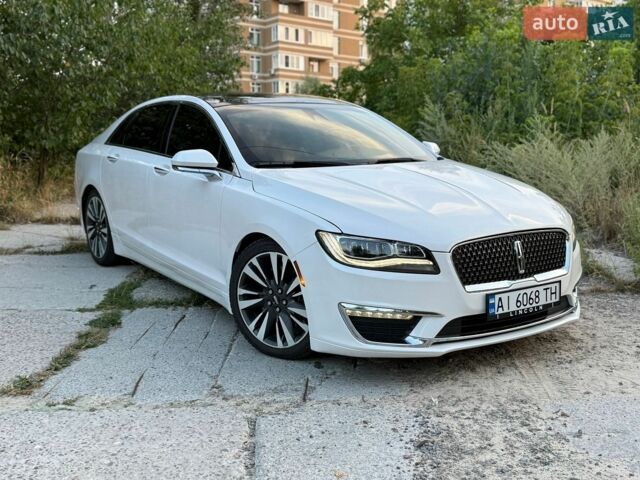 Білий Лінкольн MKZ, об'ємом двигуна 3 л та пробігом 116 тис. км за 15500 $, фото 1 на Automoto.ua