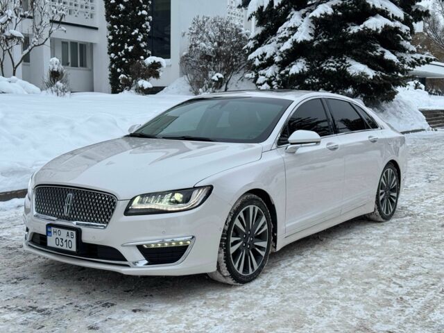 Білий Лінкольн MKZ, об'ємом двигуна 2 л та пробігом 138 тис. км за 18500 $, фото 1 на Automoto.ua