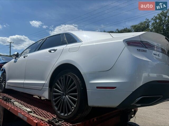 Білий Лінкольн MKZ, об'ємом двигуна 0 л та пробігом 217 тис. км за 9000 $, фото 1 на Automoto.ua