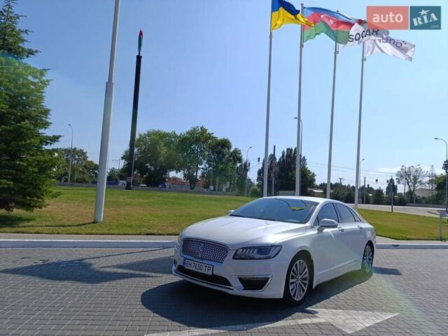 Білий Лінкольн MKZ, об'ємом двигуна 2 л та пробігом 143 тис. км за 21000 $, фото 1 на Automoto.ua