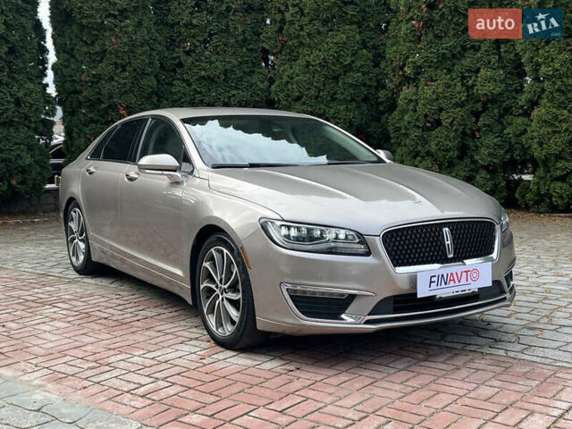 Бежевый Линкольн МКЗ, объемом двигателя 2 л и пробегом 290 тыс. км за 17400 $, фото 1 на Automoto.ua