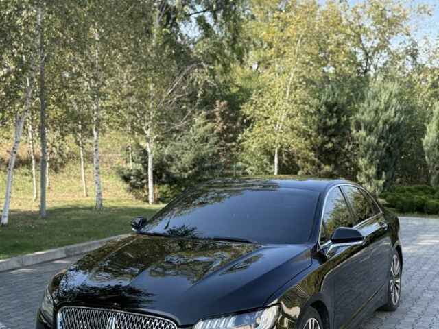Черный Линкольн МКЗ, объемом двигателя 2 л и пробегом 250 тыс. км за 12300 $, фото 1 на Automoto.ua