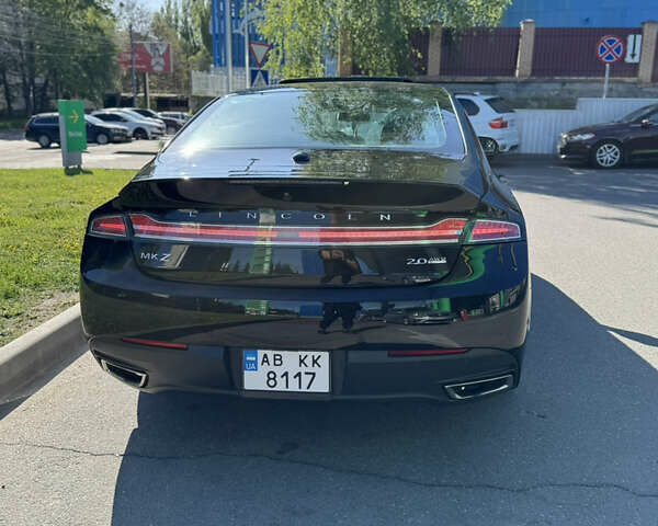 Черный Линкольн МКЗ, объемом двигателя 2 л и пробегом 78 тыс. км за 16500 $, фото 1 на Automoto.ua