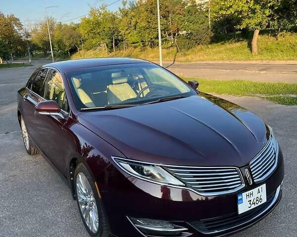 Червоний Лінкольн MKZ, об'ємом двигуна 2 л та пробігом 263 тис. км за 9000 $, фото 1 на Automoto.ua