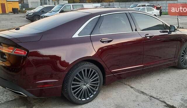 Красный Линкольн МКЗ, объемом двигателя 2 л и пробегом 116 тыс. км за 24789 $, фото 1 на Automoto.ua