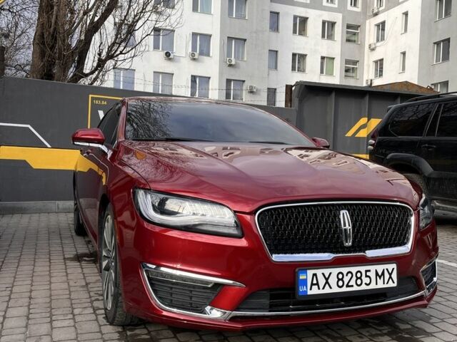 Красный Линкольн МКЗ, объемом двигателя 2 л и пробегом 115 тыс. км за 12900 $, фото 1 на Automoto.ua